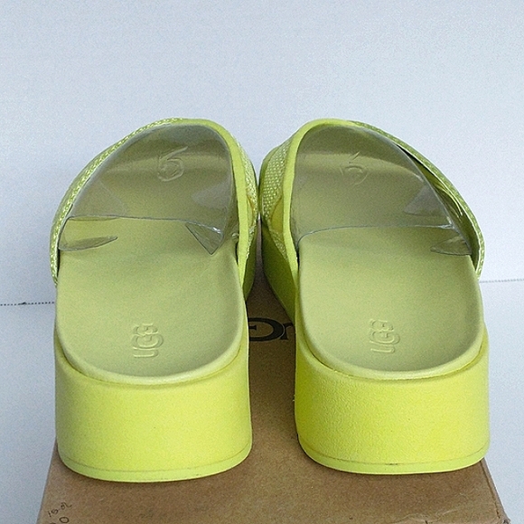 New w/Box UGG Emily Mesh Crossover Slides Size 6 - Picture 8 of 13